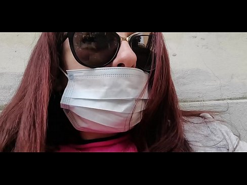 ❤️ Nicoletta rächt sich an ihrem Nachbarn und pinkelt in seine Garage (Special Covid19 Italian Quarantine) ❤️ Fuck video bei uns ️❤