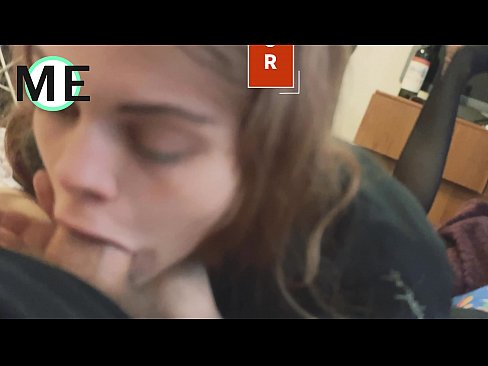 ❤️ Kehlenschwanz, zerrissene Strumpfhosen und zerrissene Fersen schön zu treffen ❤️ Fuck video bei uns ️❤