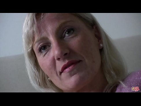 ❤️ Die Mutter, die wir alle gefickt haben ... Lady, benehmen Sie sich! ❤️ Fuck video bei uns ️❤